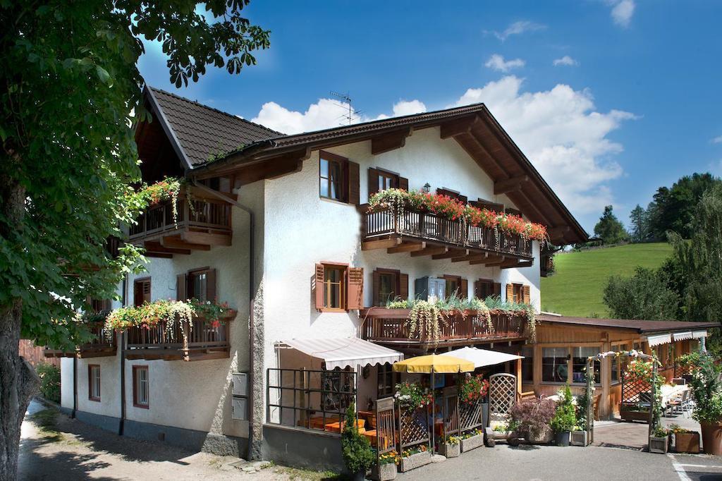 פיה Gasthof Zum Schlern מראה חיצוני תמונה